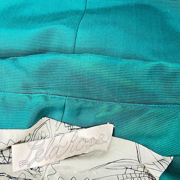 Lela Rose Emerald Green Silk Sheath Dress Size 6 - Picture 6 of 11